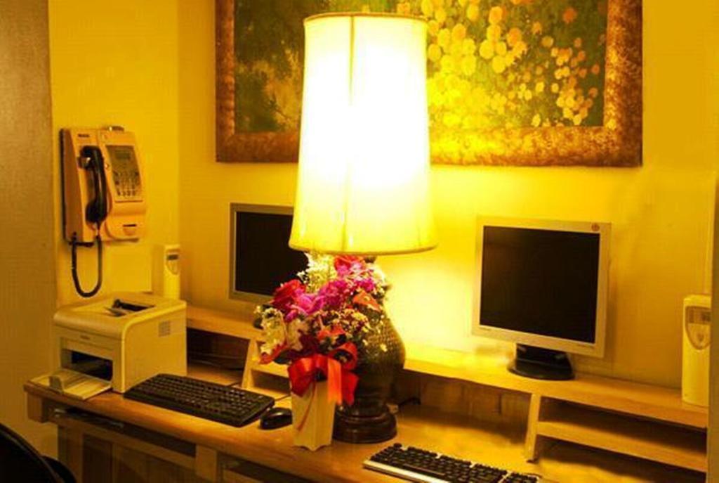 Diamond City Hotel Sha Certified Bangkok Extérieur photo